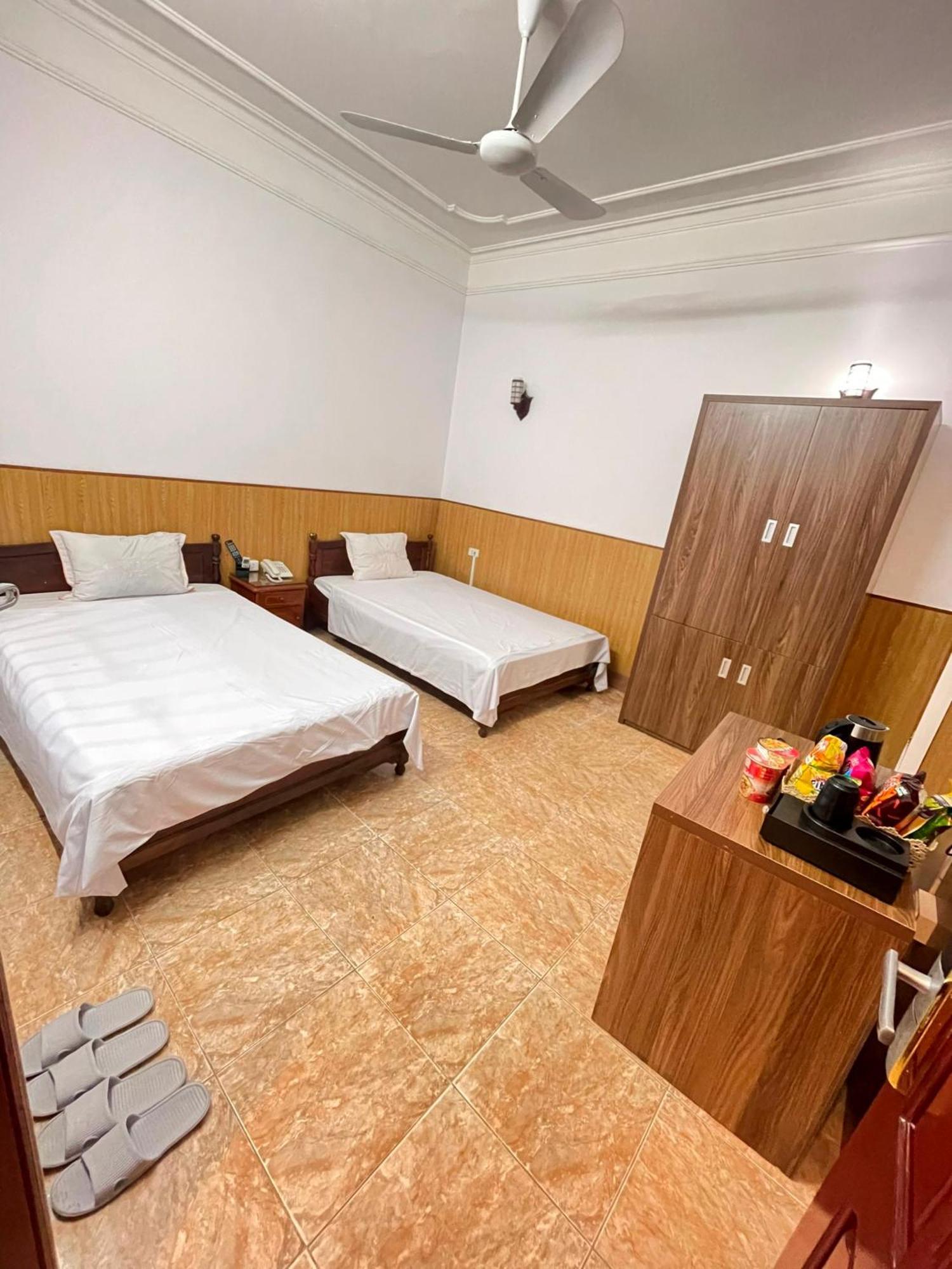Nhat Tan Hotel Hanoi Exterior foto